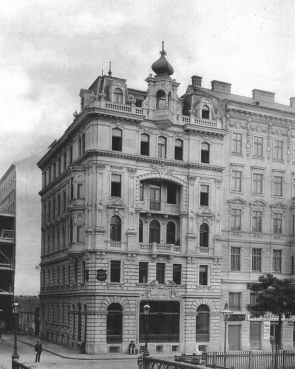 1900 image